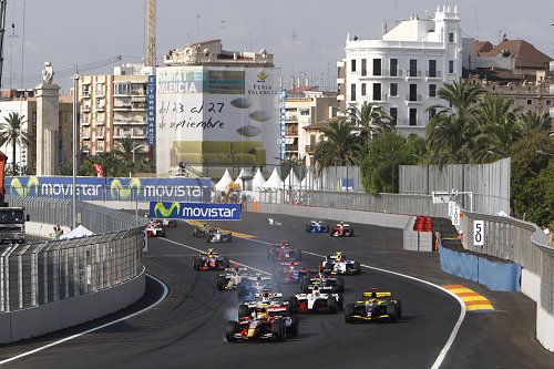 Start GP2 race 2